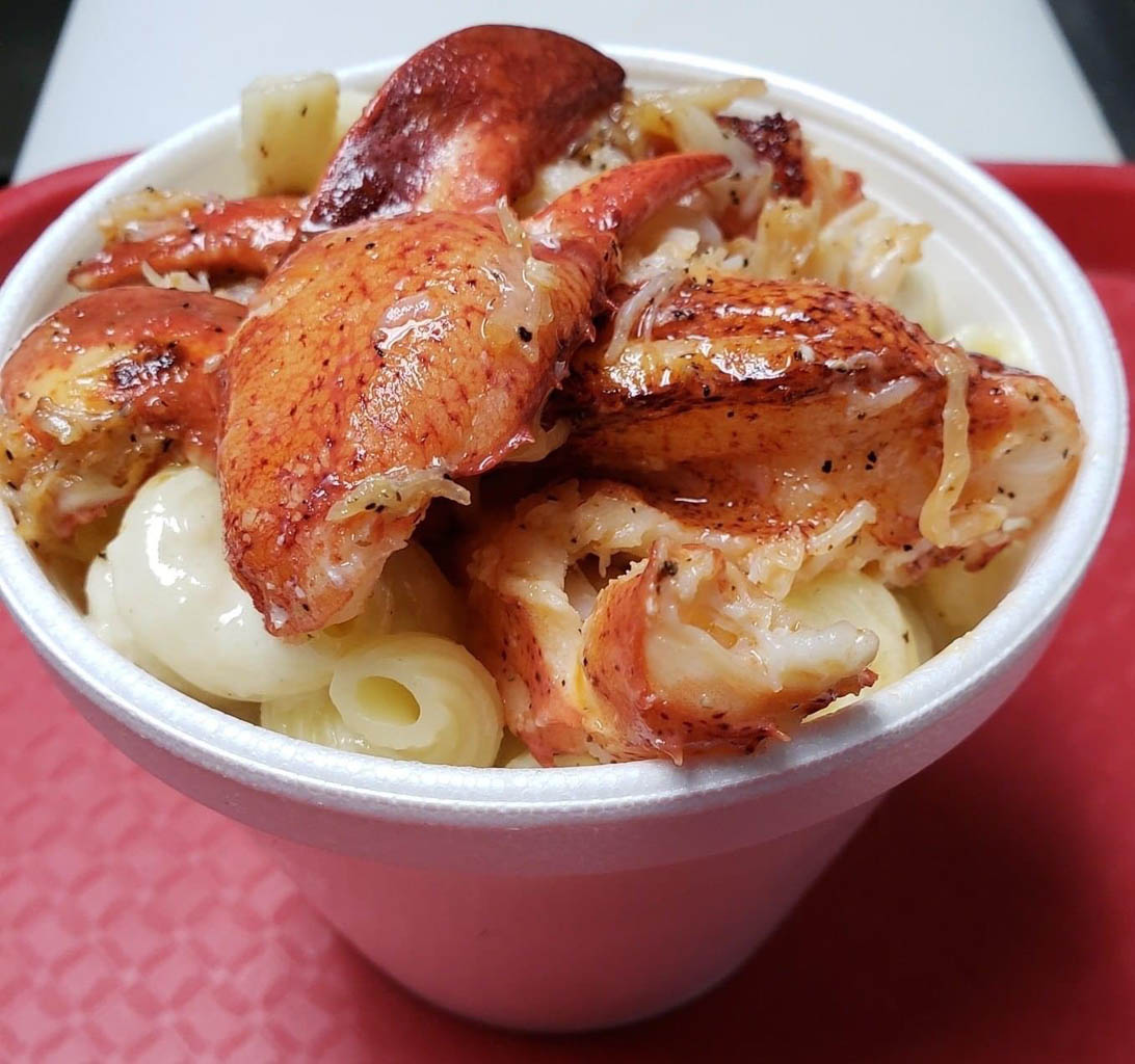 Got Lobstah? Authentic Maine Lobster Truck Serving Tampa Bay Area